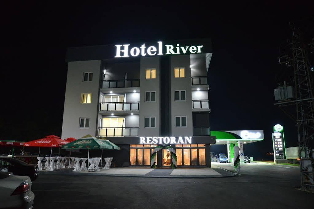 Hotel River Bijeljina Exteriér fotografie